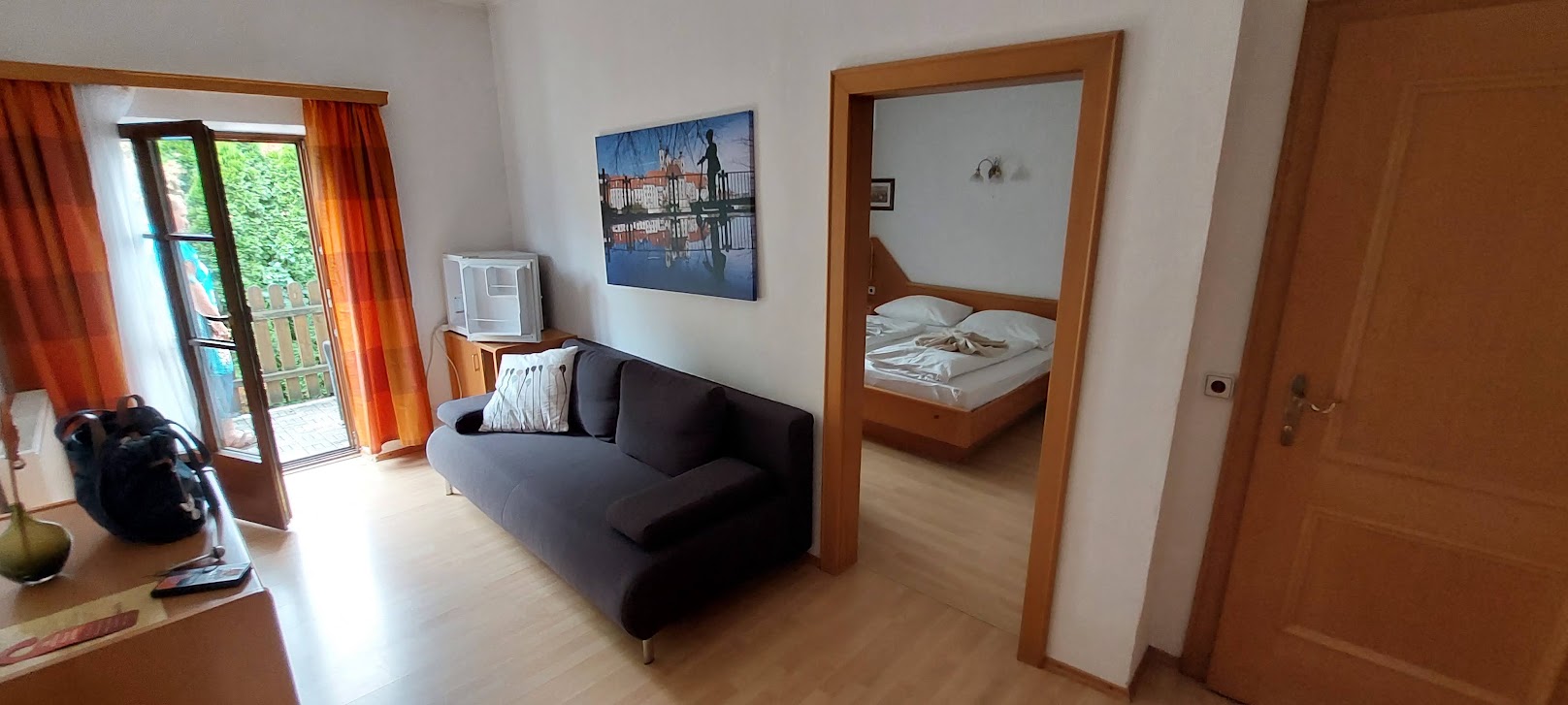 Steyr-huone.jpg